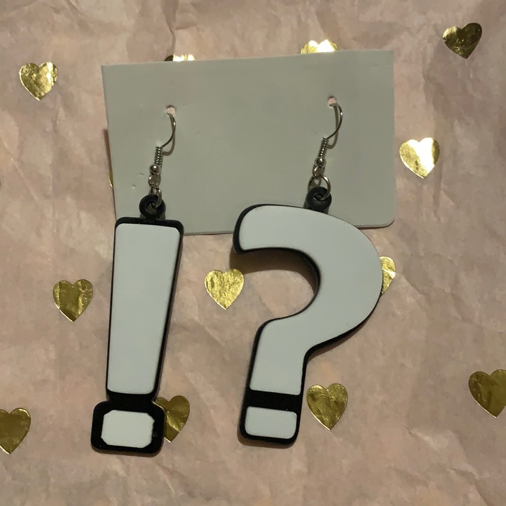 Cute Anime Kawaii Toon town Emoji question exclamation punctuation earrings!